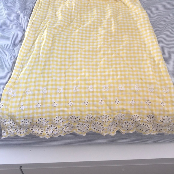 Yellow dress, great for summer! - Picture 2 of 3